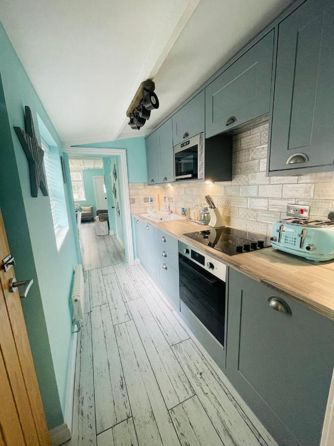 The Rambler'S Rest Cottage, Parkgate, Wirral Parkgate  Ngoại thất bức ảnh